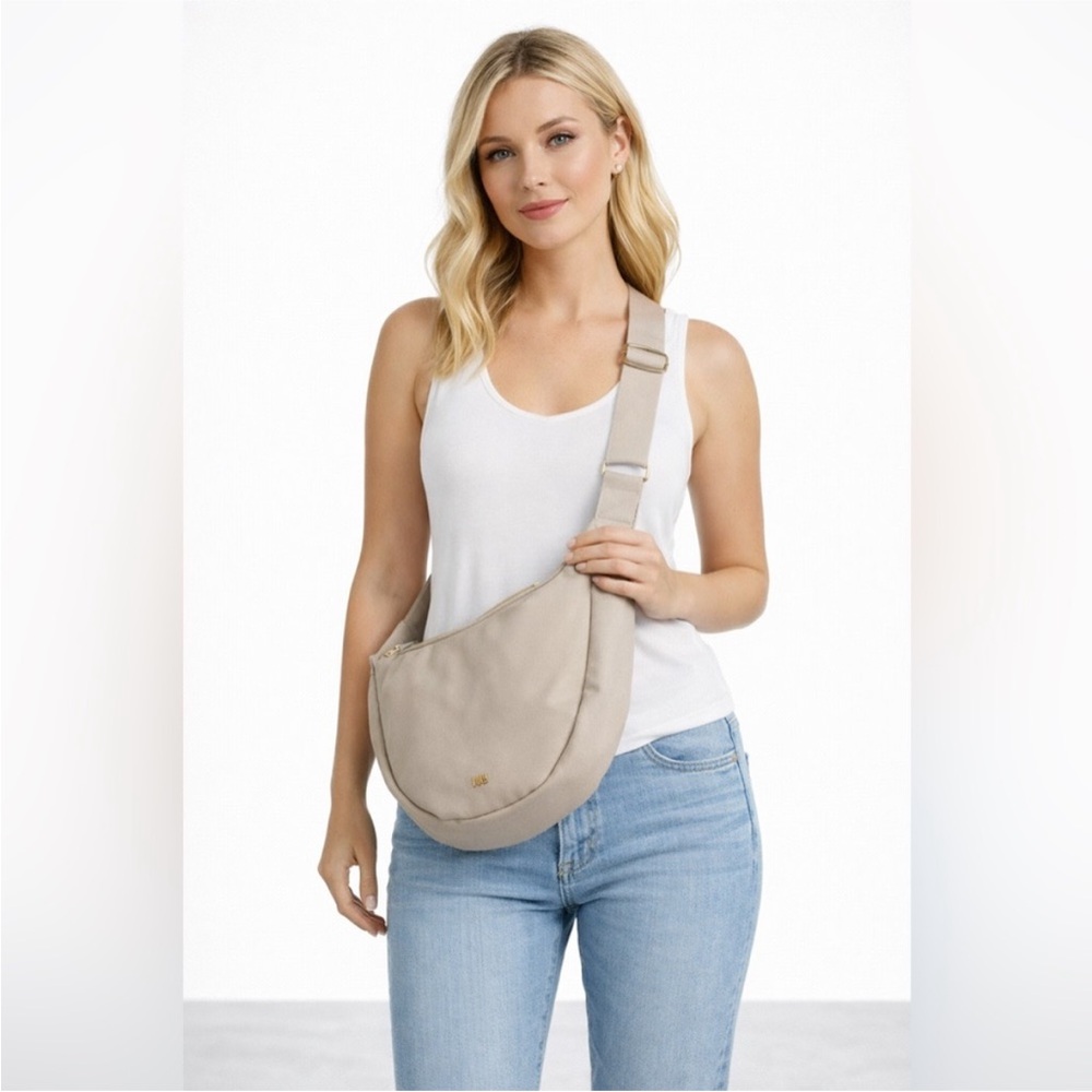 July Crescent Everyday Women's Shoulder Bag